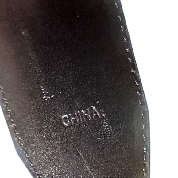 Stacy Adams Alligator Embossed Indigo Blue Leather Belt w/ Logo Buckle (Sz. 32) - Picture 8 of 10